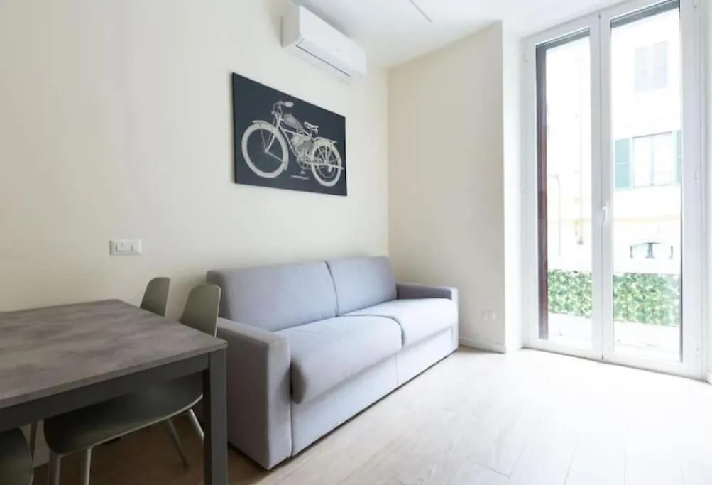 Contempora Apartments - Bilocale Castaldi Milan 0*,  Italy